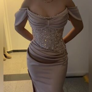 Pink bodycon dress